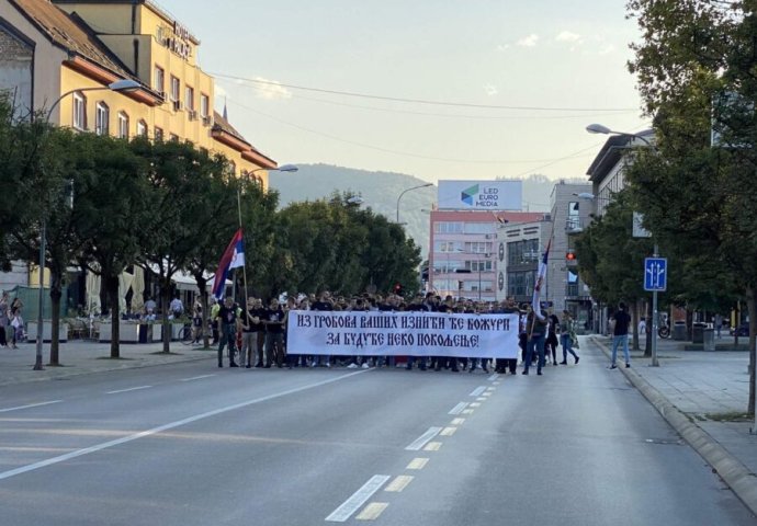 U Banjaluci skup građana za ubijene Srbe na Kosovu (FOTO)