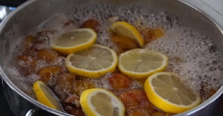 SLATKO OD ŠLJIVA SA ORASIMA: Stari recept za slatko koji se prenosi sa koljena na koljeno