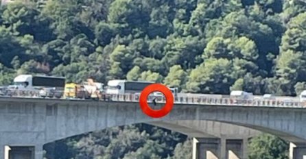 DRAMA U TOKU: Francuski reprezentativac prijeti da će skočiti sa mosta