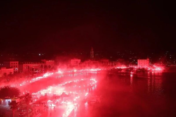 SPLIT DOSLOVNO GORI PRED DOLAZAK DINAMA: Ovako nešto svijet fudbala još nije upamtio (VIDEO)