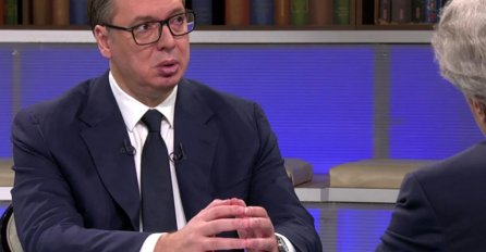 VUČIĆEVA MELODRAMA NA HAPPY TV: „Zbog posljednjih događaja na Kosovu Srbija će trpjeti posljedice, američki državni sekretar mi je djelovao uzbuđeno…“