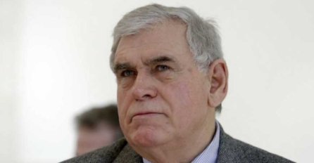 Vllasi: Oružje terorističke grupe nije iz Tuzle, već iz vojnog arsenala; sve je pripremao štab