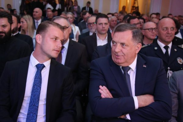 Dodik spašava Stanivukovića? “Opoziv opasna politička stvar”