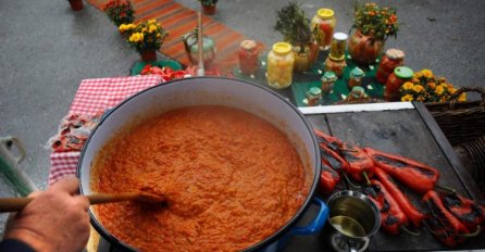 SPRIJEČITE PAHULJASTE PLIJESNI : Sačuvajte džemove, ajvar i druge namaze od kvarenja uz jedan mali trik