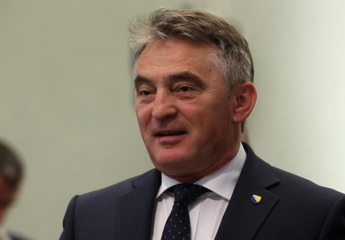 Komšić: Hamasov napad je gesta očajnih ljudi