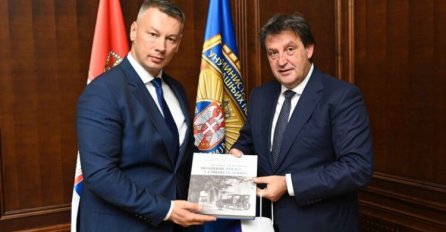 Nešić se sastao s Gašićem u Beogradu i poručio: Uradićemo sve da se BiH što prije pridruži EU