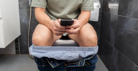 Jedan simptom RAKA BUBREGA javlja se dok smo na WC-u: AKO GA UOČITE ODMAH IDITE DOKTORU