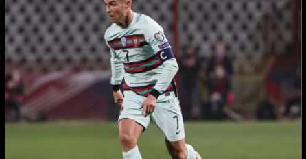 VANREDNO STANJE U BOSNI I HERCEGOVINI: Ronaldo stiže u Zenicu, obezbjeđenje kao da dolazi predsjednik Amerike!