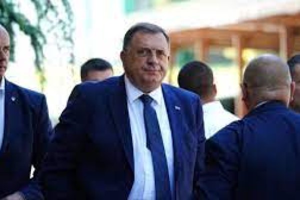 DODIK REKAO DA JE SUD BiH "NELEGALAN I NEUSTAVAN": Evo na koje mjesto u Sarajevu je odmah otišao po završetku današnjeg ročišta