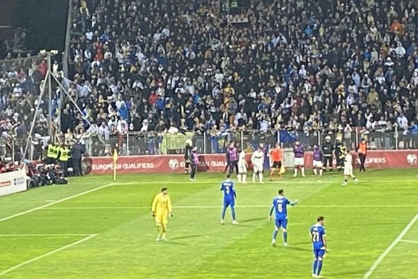 PREDSTAVNICI UEFA-e SU SVE ZABILJEŽILI: U Zenici nije moglo bez skandala, Ronaldovu reakciju će pamtiti Bilino polje!