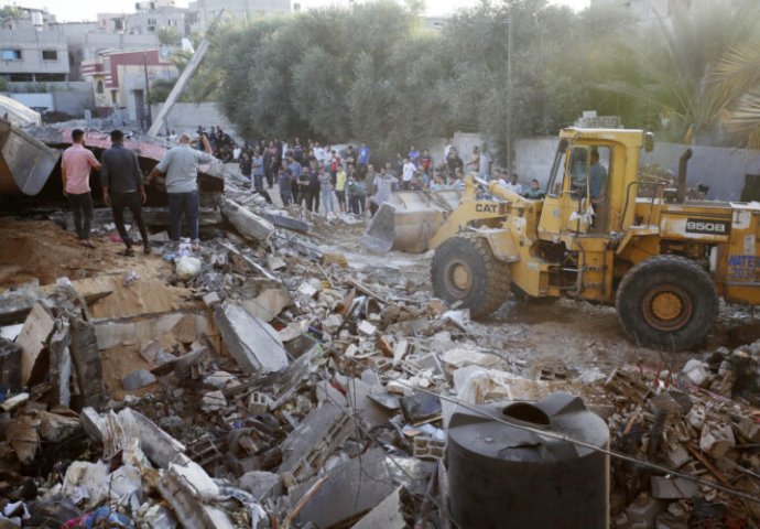 Iran: U idućih par sati krećemo u preventivnu akciju protiv Izraela