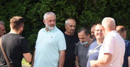 "PROFESORI" I "SEKINE PRIJATELJICE":  Ovo su novi članovi Etičkog odbora SDA