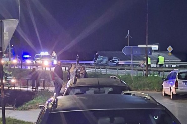 TRAGEDIJA U SRBIJI! NA AUTO-PUTU POGINULE MAJKA I KĆERKA (17): Pretrčavale da stignu na autobus, žurile kod ljekara!