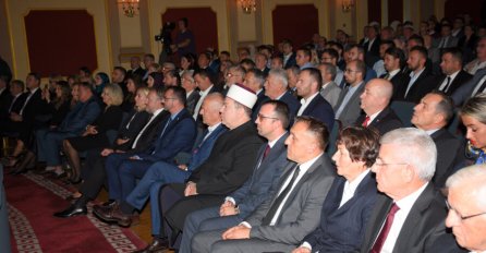 Akademija povodom smrti Alije Izetbegovića: Vjerovao je da su sloboda i istina nepobjedive