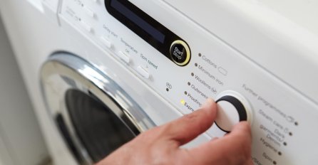 ŠTETI VAŠOJ VEŠ MAŠINI: Majstor otkrio koji program za pranje rublja trebate obavezno izbjegavati
