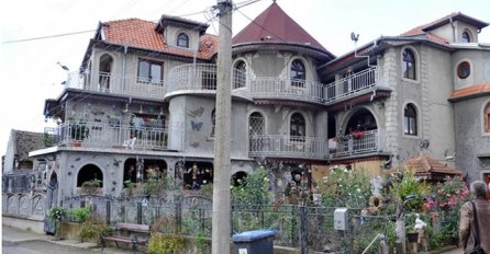 DJECU GASTARBAJTERA prepoznaćete među MILION, OVIH 10 stvari ih izdvajaju od druge djece: Svi su kao PO KALUPU, a najsmješnije je kako zovu MOBILNI