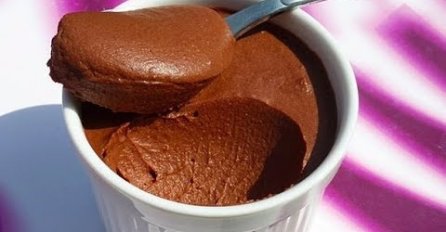 Recept za NAJKREMASTIJI i NAJČOKOLADNIJI ČOKO MUS od JEDNOG sastojka: Pravi se za tren, a ukus kao iz najfinijeg restorana! 