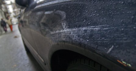 HRVATSKA GLUMICA KLJUČEM IZGREBALA AUTO NA PARKINGU: ‘Žao mi je! Mislila sam da je to auto mog bivšeg supruga‘