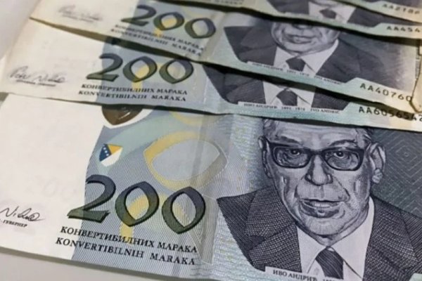 Ova 3 horoskopska znaka će do marta 2024. godine plivati u novcu, čeka ih finansijsko blagostanje