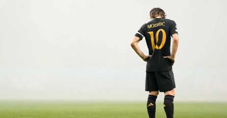 BUUUUM, BLIZU JE! Modrić ipak ide u klub koji ga je želio i ljetos? Transfer mag tvrdi da pregovori sjajno napreduju