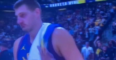 Jokić htio da se pozdravi sa Lebronom: A kad je vidio da ON TO NEĆE - OVAKO JE ODREAGOVAO