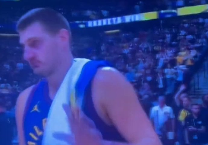 Jokić htio da se pozdravi sa Lebronom: A kad je vidio da ON TO NEĆE - OVAKO JE ODREAGOVAO