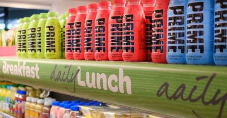 Djeca u BiH luda za sokom od 16KM: “Bogata djeca prepodavaju GUTLJAJ SOKA ZA 1 KM”