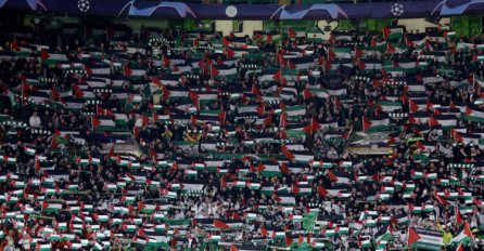 SCENE KOJE OBILAZE SVIJET: Navijači Celtica obojili stadion zastavama Palestine (FOTO)