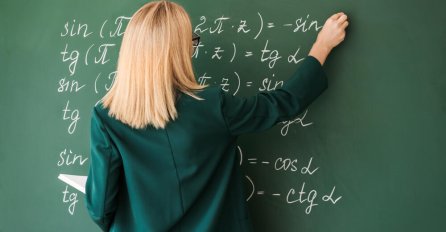 "JA SAM TA KOJA JE MUČKI NAPADNUTA, KAMENOM U LICE" Ispovijest nastavnice koju je učenik gađao: "Nikad ga u životu nisam vidjela"