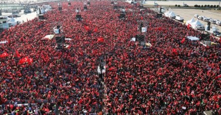 Desetine hiljada prisutnih na Velikom mitingu za Palestinu u Istanbulu