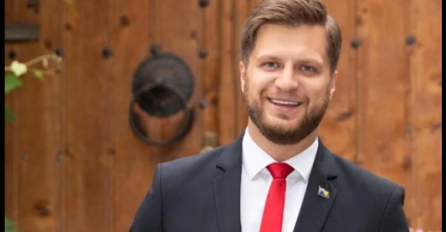 Irfan Čengić proglasio pobjedu na izborima u općini Stari Grad - evo šta je rekao