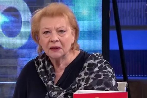 GLUMICA RADMILA NA PINKU REKLA DA JE "ELITA" – TAKVA ŠAMARČINA: Voditelji je pokušavaju ušutkati, A ONDA USLIJEDILA OVA SCENA