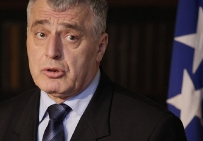 Iz SNSD-a stigao odgovor Lazaru Prodanoviću: Znali smo da je on jedan od ONIH...ali nismo naglas govorili..