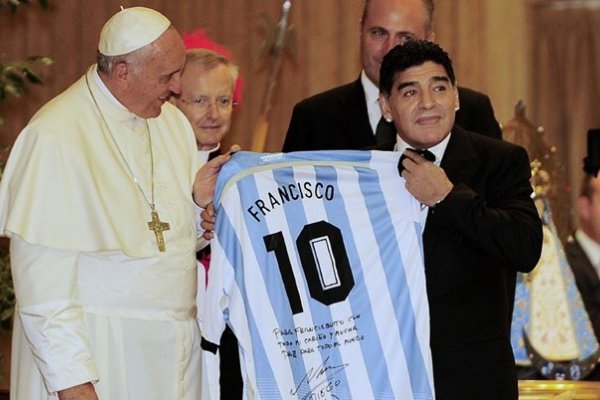 Papu pitali je li mu draži Messi ili Maradona, a on odabrao trećeg: MOŽETE LI POGODITI?