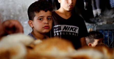 Učenici iz Sarajeva humanitarnim bazarom podržali djecu Palestine