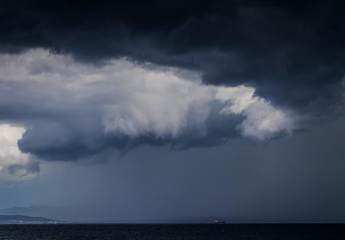 Ozbiljno upozorenje bh. meteorologa: STIŽE NAM JEDAN OD NAJJAČIH CIKLONA U POSLJEDNJIH DESET GODINA