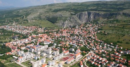 Otrovni pepeo rasut po baštama: NIKO NIJE UPOZORIO STANOVNIŠTVO! 