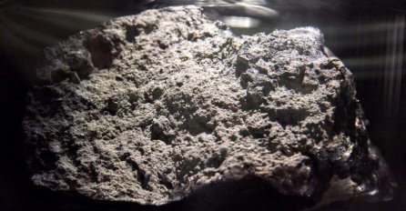 Naučnici otkrili neobičan misterij o meteoritima s Marsa koji padaju na Zemlju