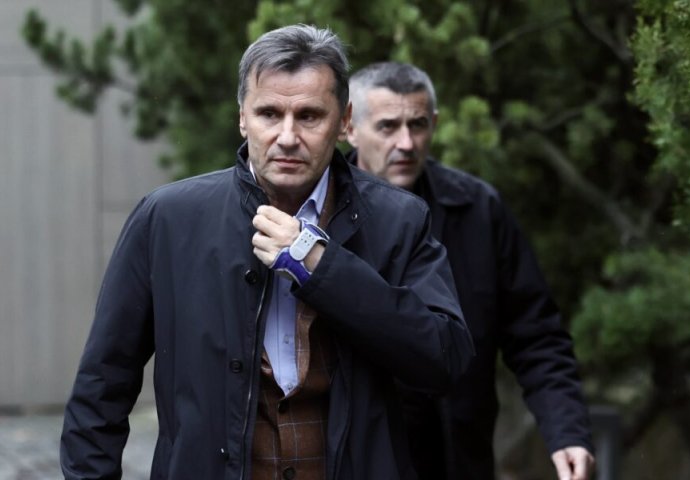 Novalić reagovao na izjave ambasadora SAD u BiH: Isto su radili Aliji Izetbegoviću i Silajdžiću, nemam oraha u džepu