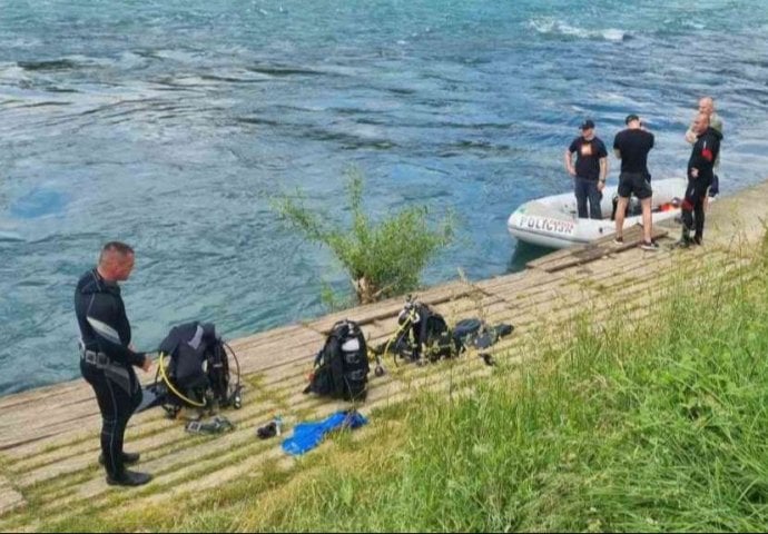 UŽAS U BOSANSKOJ OTOCI: Automobil u kojem su bili fudbaleri NK Sloga, završio u Uni, DVOJICA POGINULA