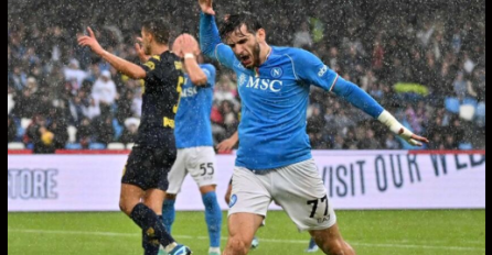GARSIJI SE OZBILJNO DRMA KLUPA: Napoli u 91. minutu izgubio na "Maradoni", odbrana titule postaje sve teža!