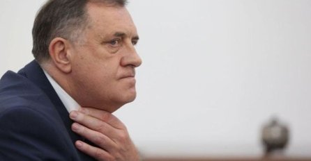 HLADAN TUŠ ZA VOŽDA IZ LAKTAŠA : „Dodikovo pismo niko ni u Kongresu ni u Senatu SAD-a neće ni pogledati…“