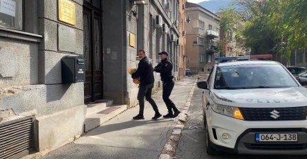 Nakon napada na Irona Pukija: Adnan Redžović doveden u prostorije MUP-a KS