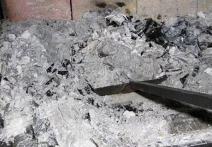 Nipošto nemojte bacati pepeo od drva: Evo koje su višestruke koristi od pepela