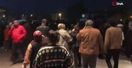 Dva uzastopna jaka zemljotresa pogodila istok Turske (VIDEO)