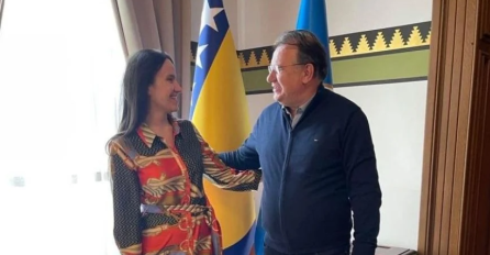 NERMIN NIKŠIĆ PRUŽIO PODRŠKU BENJAMINI: "Kabiri bi se trebao naučiti ponašanju u zemlji u kojoj je gost"