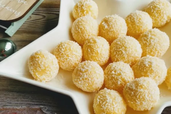 NE MOŽETE IM ODOLJETI: Recept za preukusne Raffaello kuglice