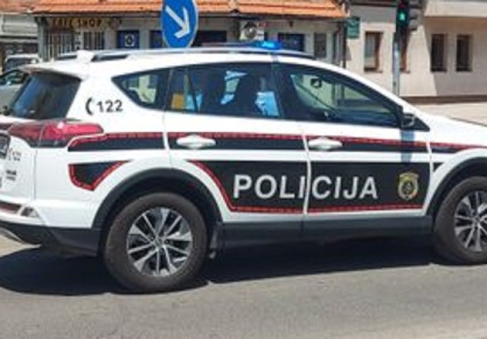 Bivši policajac izvršio samoubistvo pored magistalnog puta u opštini Bugojno