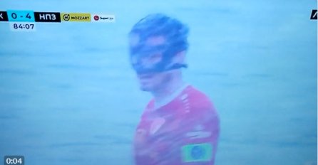 SCENA SA UTAKMICE U SRBIJI OBILAZI PLANETU: Pogledajte prizor koji je šokirao sve, NISU ZNALI DA JE OVO MOGUĆE (VIDEO)