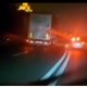 ŠOKANTAN SNIMAK BAHATE VOŽNJE NA PUTU KA ZLATIBORU! Vozač kamiona preticao kolonu preko DUPLE PUNE linije: "Za doživotno oduzimanje dozvole!" (VIDEO)